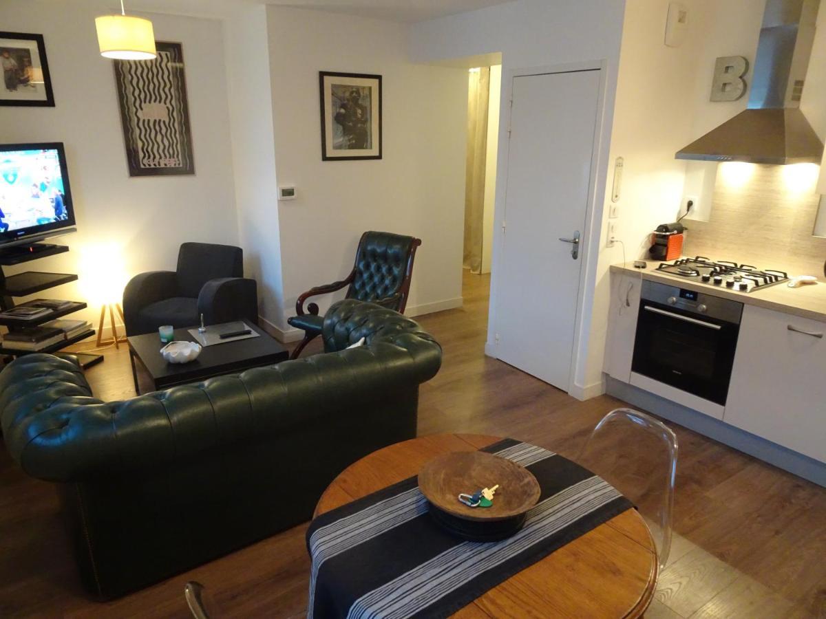 Appartement Calme En Plein Centre Ville Granville Exterior photo
